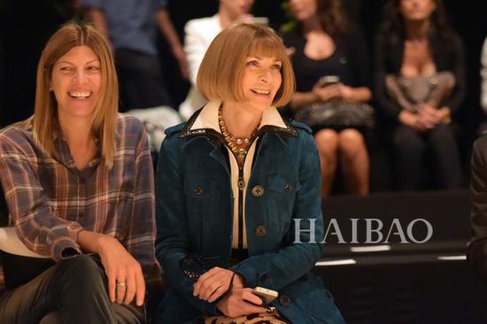 2015春夏米兰时装周秀场嘉宾:安娜·温图尔 (Anna Wintour)