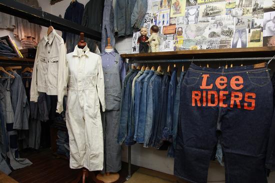 Vintage Showroom中收藏的Lee品牌复古牛仔单品