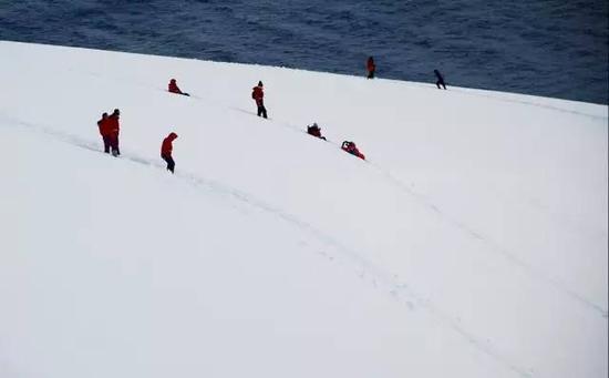 滑雪