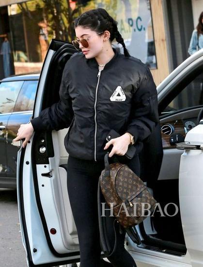 凯莉·詹娜 (Kylie Jenner)