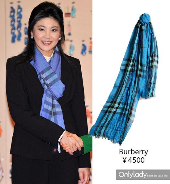 Burberry羊绒围巾