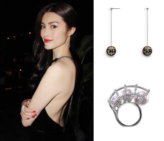 (何穗佩戴TASAKI turban shell戒指,M/G TASAKI DRILLED耳环)