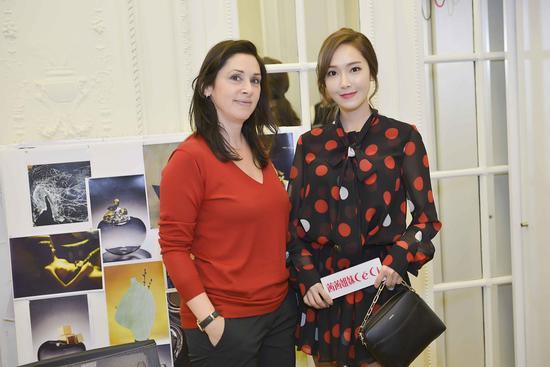 Jessica与LANCEL创意总监Nicole Stulman