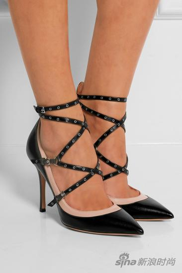 Valentino Love Latch 孔眼缀饰皮革高跟鞋