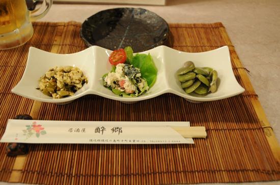 各家居酒屋的otoshi尽管菜式各异,但都是要收费的!!!