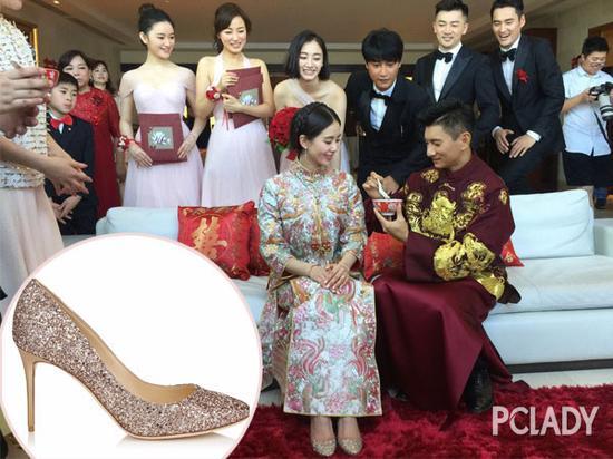 新娘鞋 Jimmy Choo 官网售价 3600 CNY