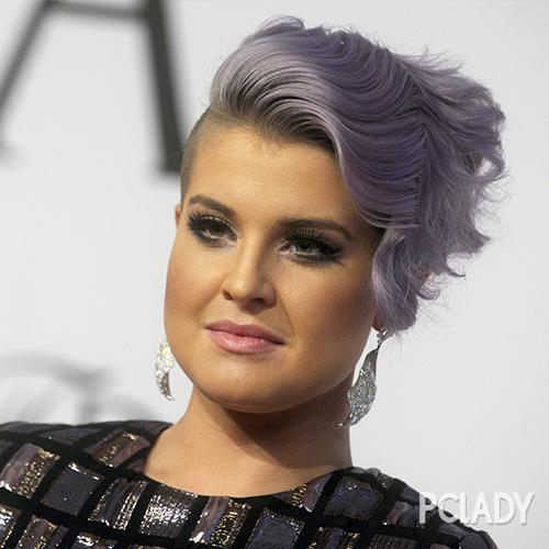 薄藤色——Kelly Osbourne