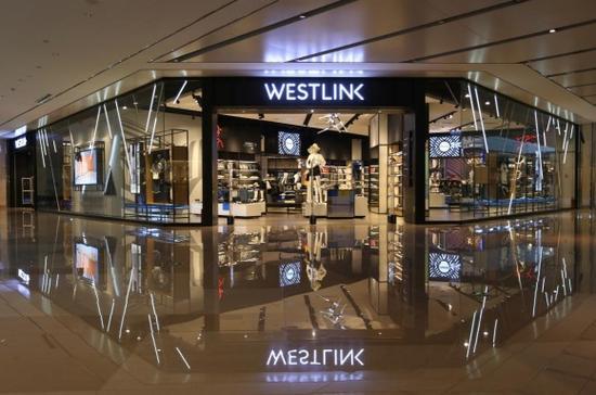 升级后的WESTLINK西遇品牌形象店