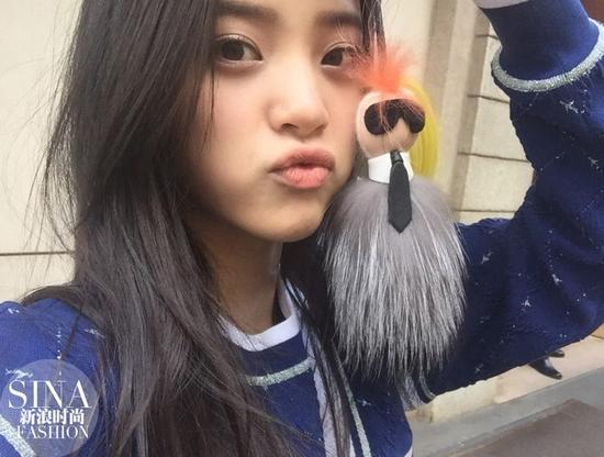 欧阳娜娜自拍照