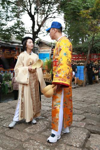 周冬雨、孙红雷
