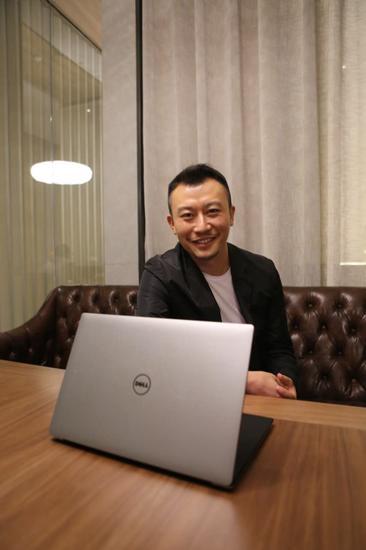 主持人、专栏作家、今日美术馆发展理事会执行理事 曹涤非