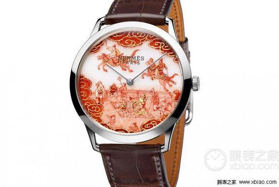 爱马仕Slim dʼHermès Koma Kurabe腕表,塞夫勒瓷器表盘,采用赤绘细描,呈现贺茂别雷神社每年一度的赛马盛事场景