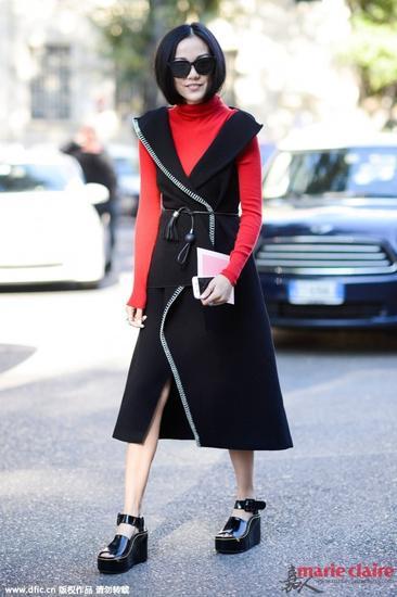 新加坡精品店exhibit店主Yoyo Cao连衣裙:Sportmax 2015秋冬系列