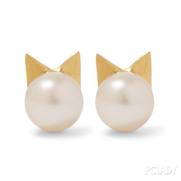 AAMAYA BY PRIYANKA Small Cat 珍珠镀金耳钉 $295