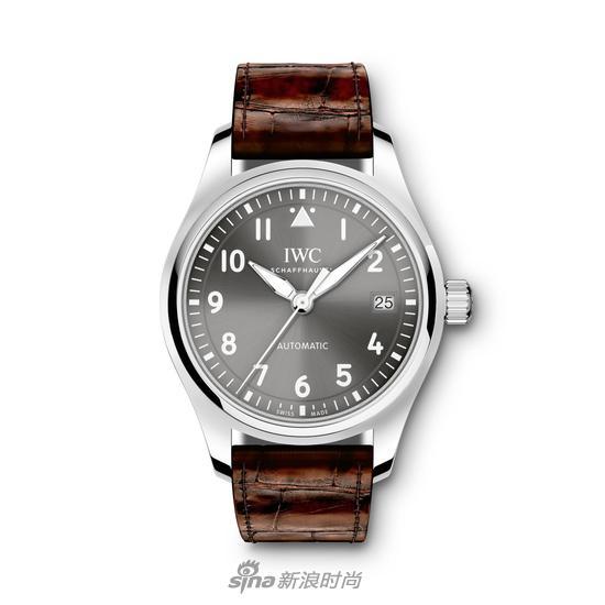 IWC万国表飞行员自动腕表36正面