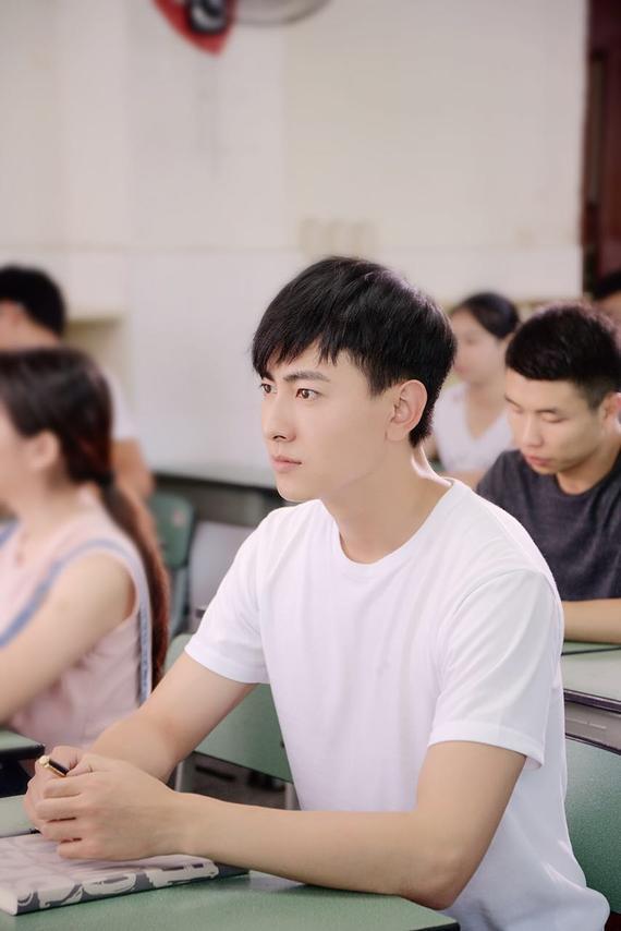 实力小生宋涵宇
