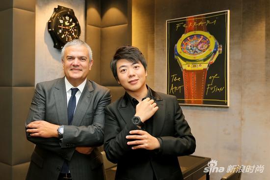 宇舶表全球首席执行官里卡多·瓜达卢普与宇舶表品牌大使郎朗