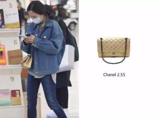 杨幂拿金色香奈儿包包