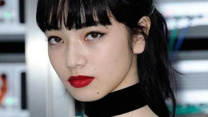 GD女友小松菜奈亮相