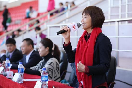 全国人大离退休干部局原局长丁玉贤致辞