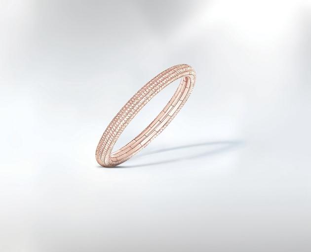赠送手镯-NIRAV MODI Classic Embrace Bangle in Pink Gold with Baby Pink Diamonds