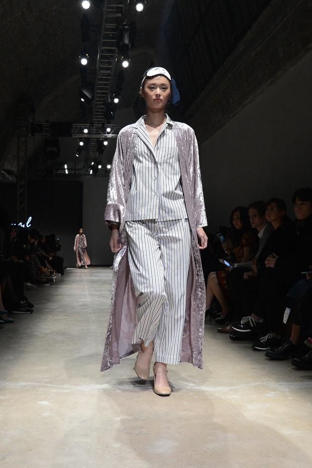 ROSAMUND MOISELLE秋冬系列