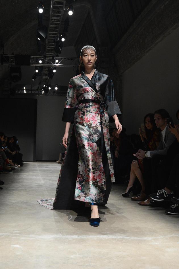 ROSAMUND MOISELLE秋冬系列