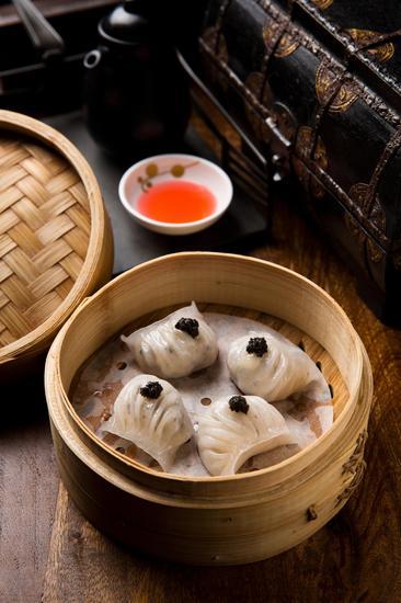 黑松露笋尖鲜虾饺