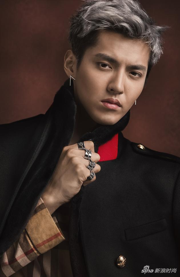 Burberry“THE KRIS WU EDIT 吴亦凡时尚特辑”