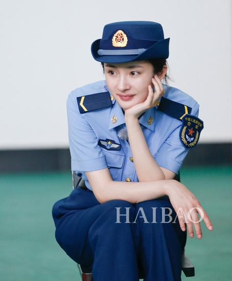 杨幂 月牙笑