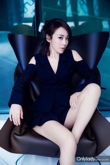 闫妮