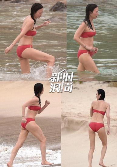 身着比基尼的邓文迪