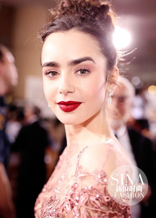 Lily Collins