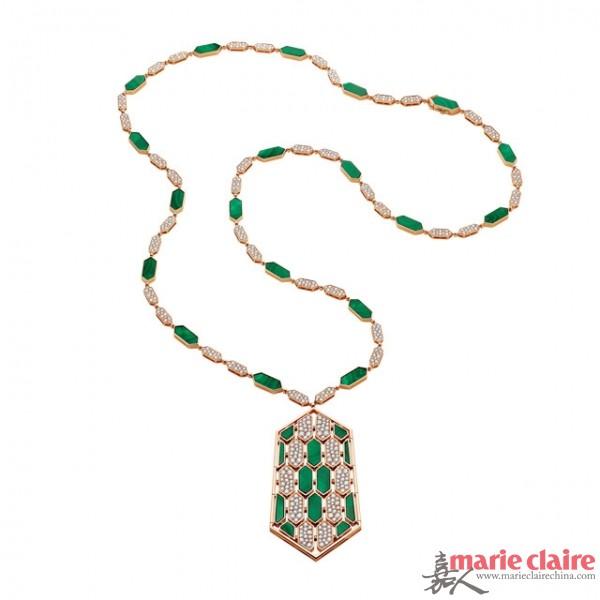Mediterranean Eden系 列Serpenti inspiration18K玫瑰金孔 雀石项链,是抽象表达