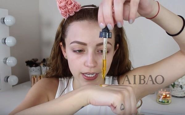 粉底混美容油