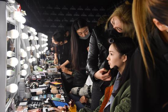 葛澜中国国际时装周:儿童礼服时代 该来以来