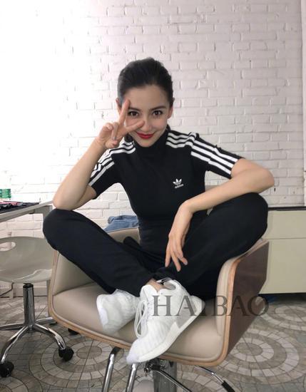 生完小海绵的Angelababy就复出开工了