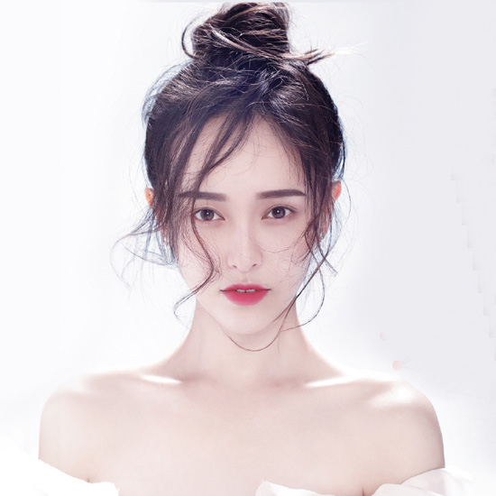 唐嫣丸子头(图片来源:@唐嫣)