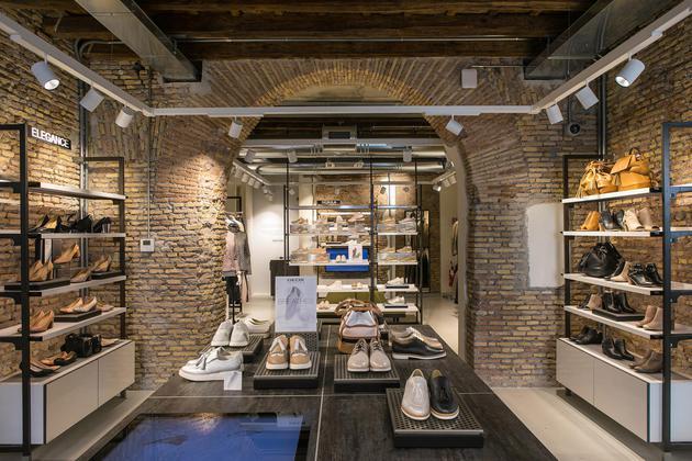 GEOX全新X store概念店