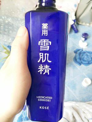 雪肌精化妆水