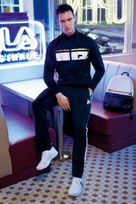 模特演绎FILA Originale复古系列