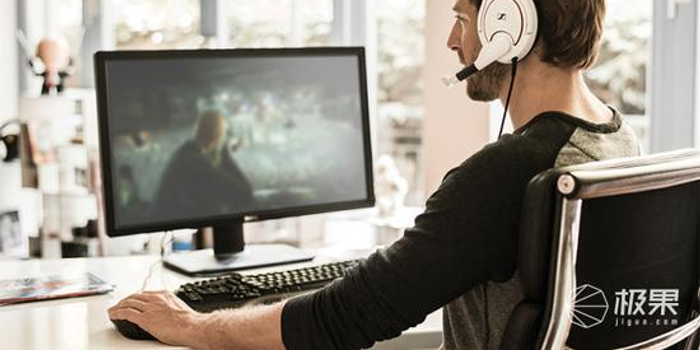 佩戴舒适音效好 戴这些耳机打游戏爽爆了!