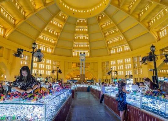 金边:Central Market