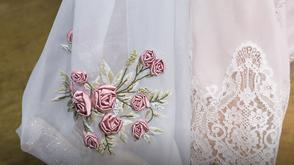 购物袋：John Galliano