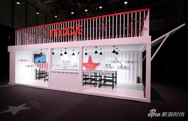 Macys快闪限定店双层互动区