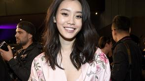 2017维密后台奚梦瑶深V露bra