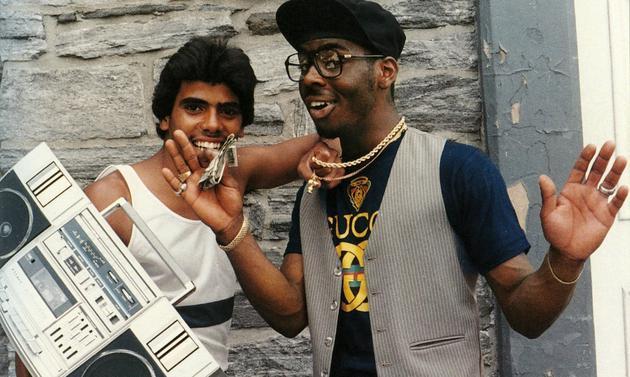 《Fresh Dressed》中关于 Dapper Dan 的一个场景(图片来源:Los Angeles Times)
