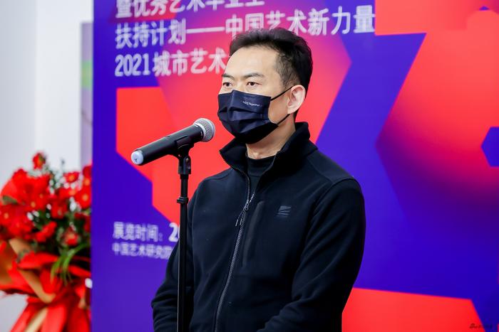 中国家电网总编红顶奖组委会负责人吕盛华