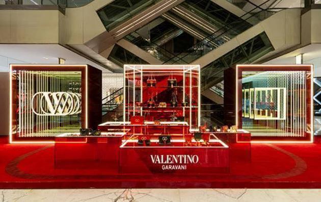 VALENTINO北京SKP VRING POP UP限时概念店