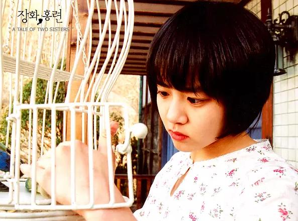 文瑾莹电影《蔷花,红莲》剧照